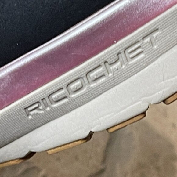 Brooks‎ DNA AMP Ricochet Le Running Sneakers 1202921B030 Black Pink Women's 11M - Picture 11 of 12